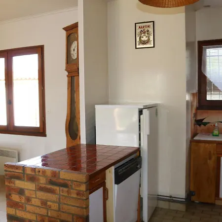 Maison Calme Avec Jardin, Proche Et Centre, Animaux Bienvenus, Menage Inclus - Fr-1-319-408 Holiday home *